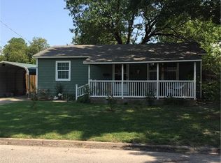 1318 Pine St, Bonham, TX 75418