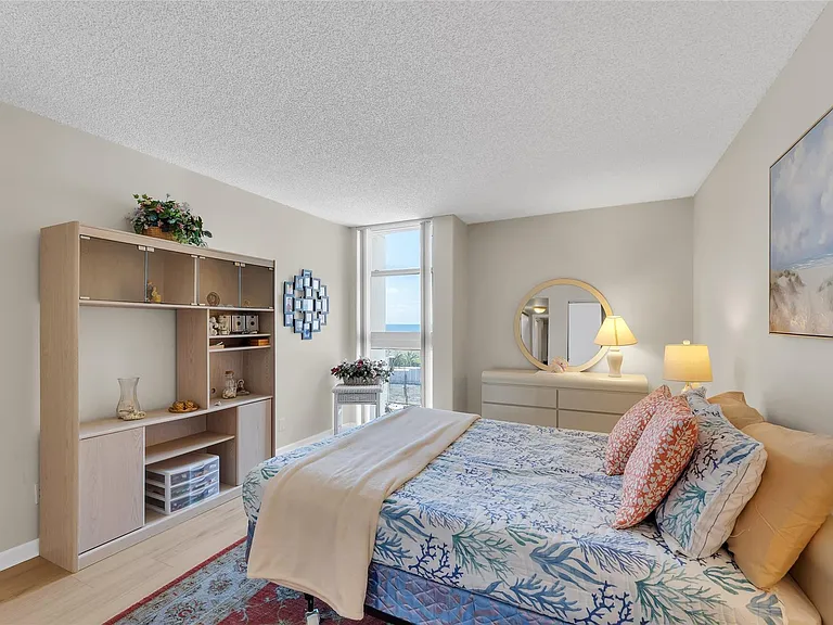 1370 S Ocean Blvd #503 — Photo 21