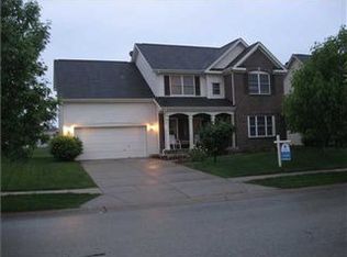 11947 Weathered Edge Dr, Fishers, IN 46037