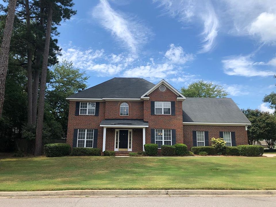 1st image of 569 Live Oak Ct