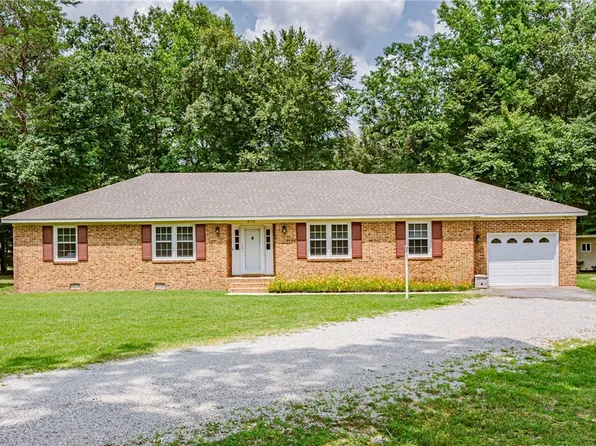 370 Four Islands Trl, Lanexa, VA 23089