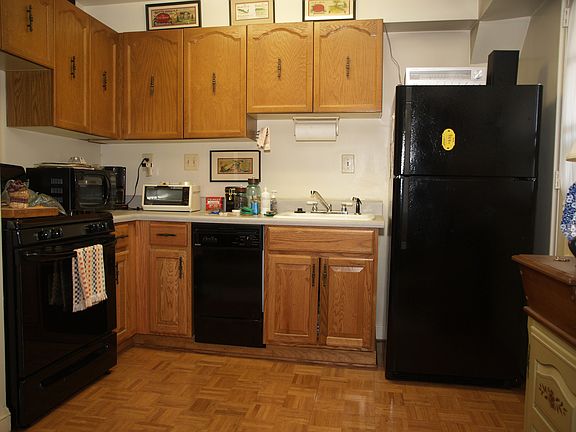 2nd image of 1587 N Colonial Ter APT 104X