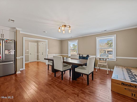 4th image of 217 Snead Road