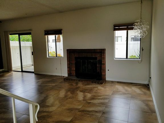 2nd image of 2412 Mohican Ln