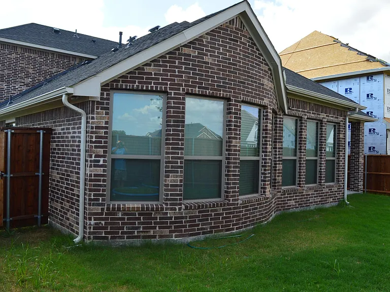 127 Iris Dr — Photo 35