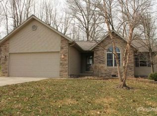 567 Crestrose Ct, Howard, OH 43028