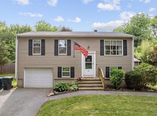 67 Kenneth Ave, Warwick, RI 02889
