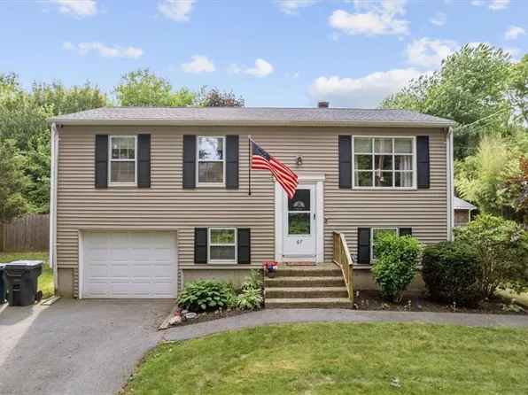 67 Kenneth Ave, Warwick, RI 02889