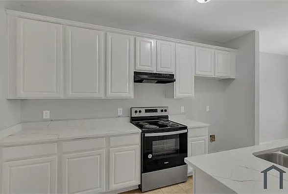 711 Parkplace Rdg — Photo 12