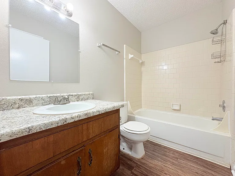 1663 Kay Ave #D — Photo 14