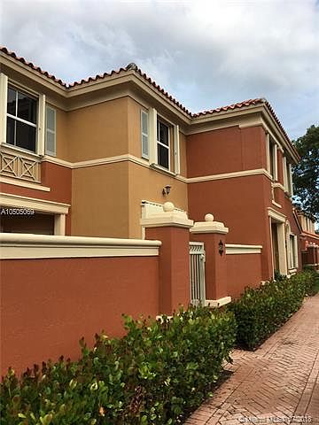 1st image of 6103 NW 114th Pl APT 261