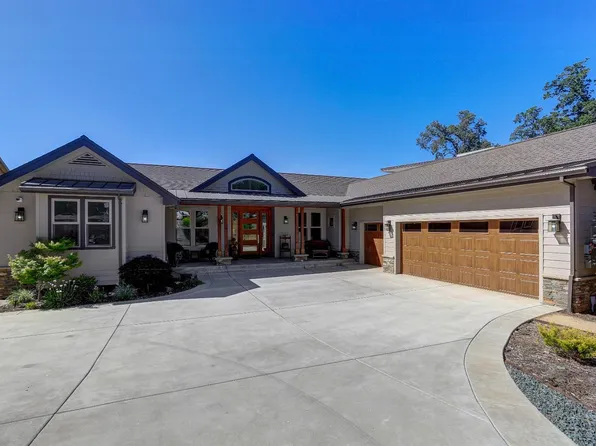 19405 Wildflower Dr, Penn Valley, CA 95946