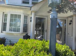 160 Dudley Ave, Staten Island, NY 10301