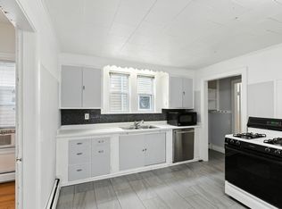 545 Broadway #1, Somerville, MA 02145