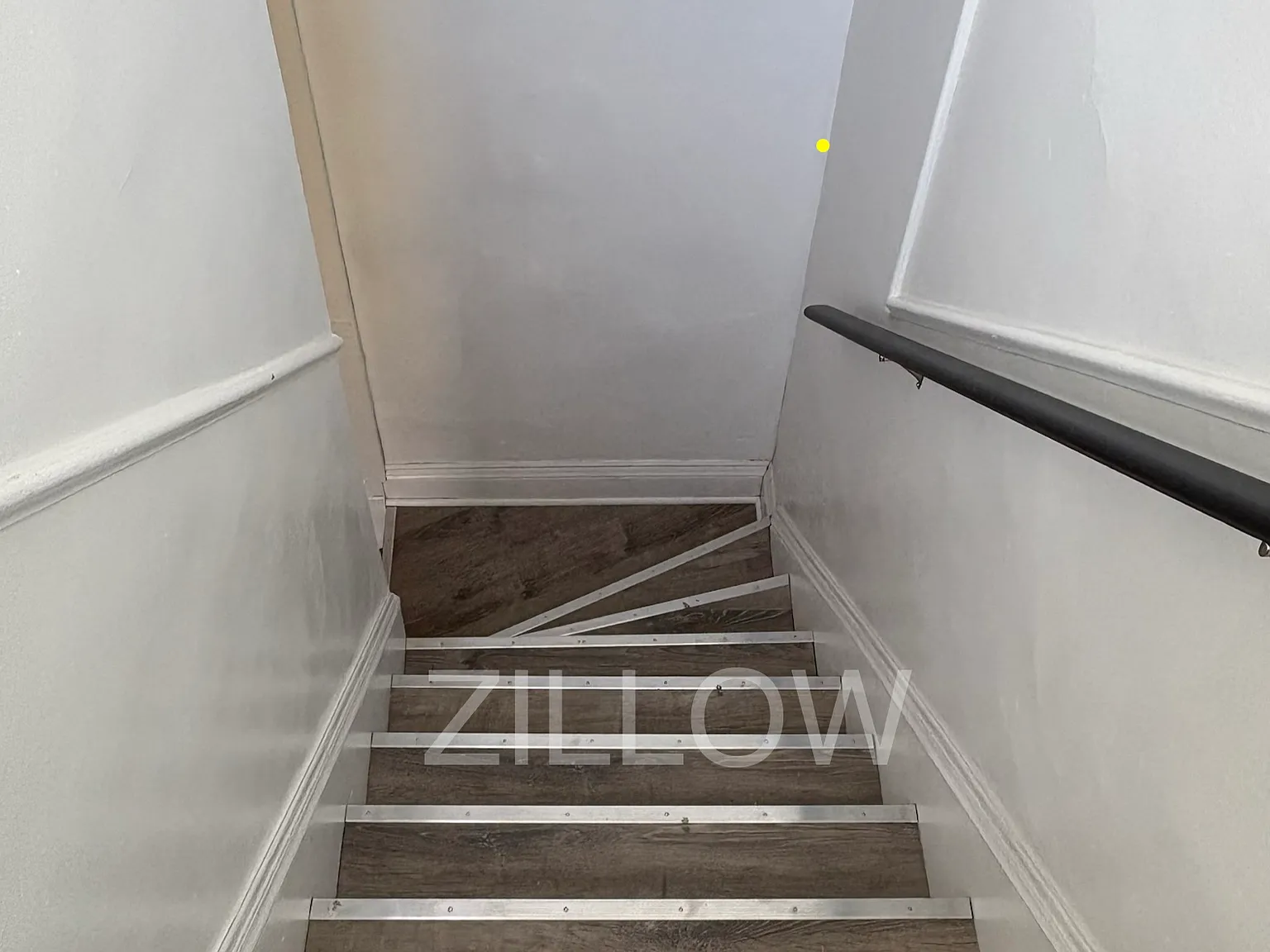 2 bed, 1103 sqft, $950 — Photo 2