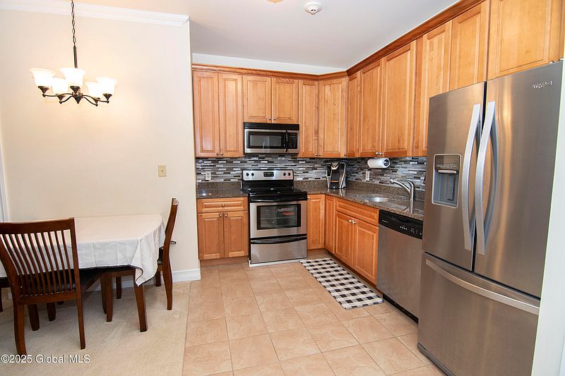 5th image of 8 Wall Street APT 139
