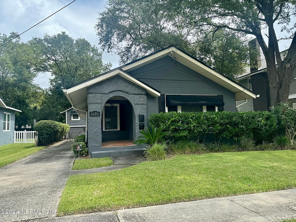 1st image of 1423 Ingleside Ave