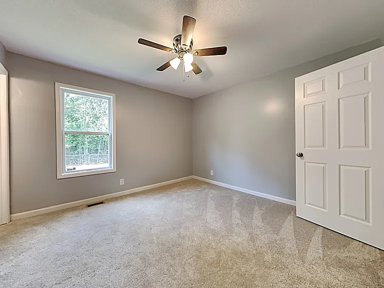 757 Spees Dr — Photo 7