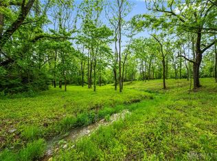 5653 Chenoweth Rd, Waynesville, OH 45068