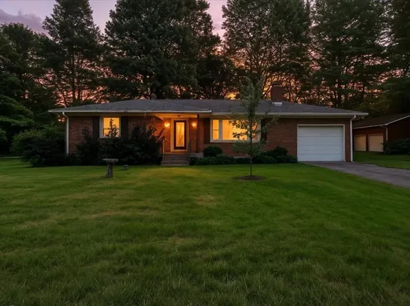 5299 Blooming Grove Rd, Galion, OH 44833