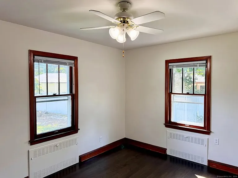 26 Mansfield St — Photo 16