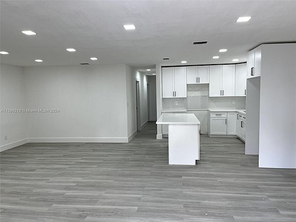 4th image of 18740 NW 11th Ct