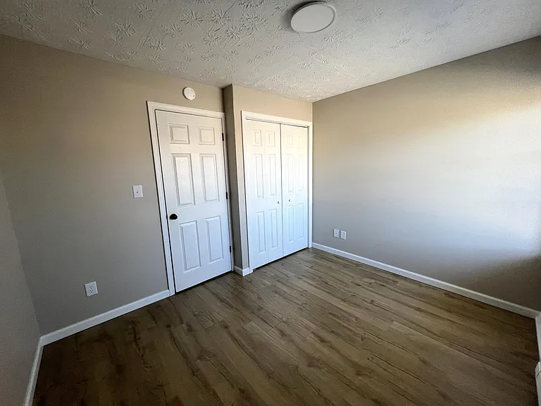 101 Thorn St #3 — Photo 14