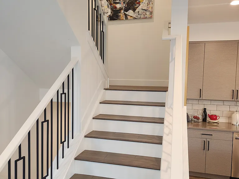 6830 E Lowry Blvd — Photo 15