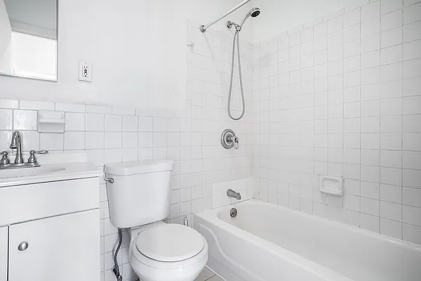 Rented by Corcoran | media 7