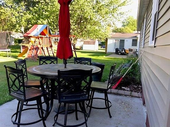 4th image of 59 Sunnyside Dr
