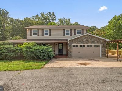 69 Old Falls Rd, Fredericksburg, VA, 22405