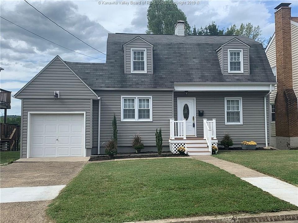 1st image of 2208 Oakdale Ave