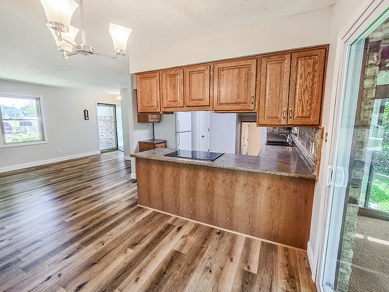 7046 Janean Dr #7048 — Photo 9