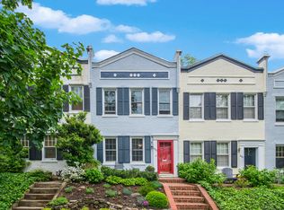 2023 37th St NW, Washington, DC 20007