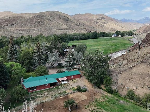 2nd image of 5480 Challis Creek Rd