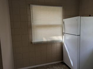 972 30th Ave APT 6, Columbus, NE 68601