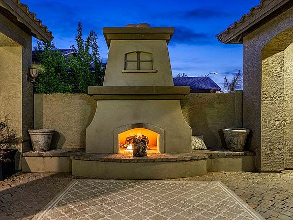 4th image of 2789 E Balsam Dr