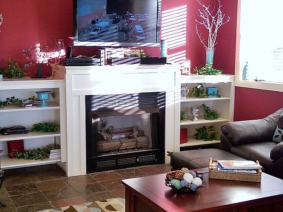 FIreplace with built-ins 
