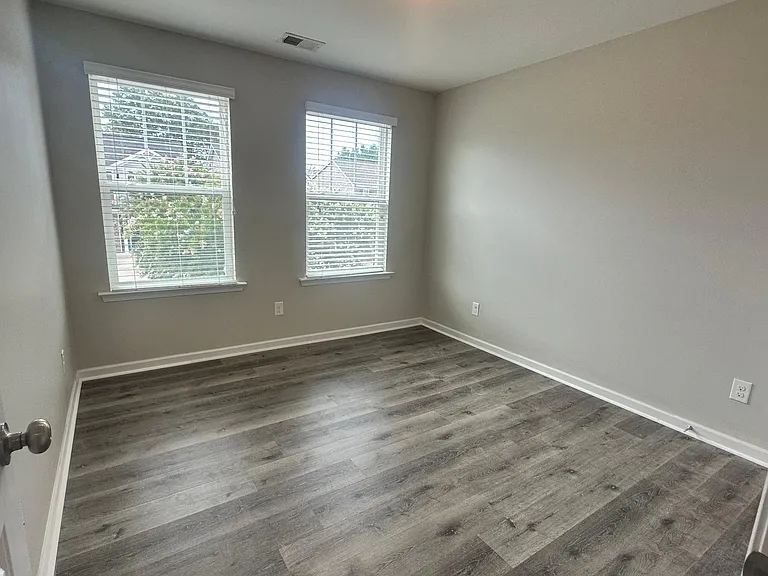 112 Brewers Oak Ln — Photo 18