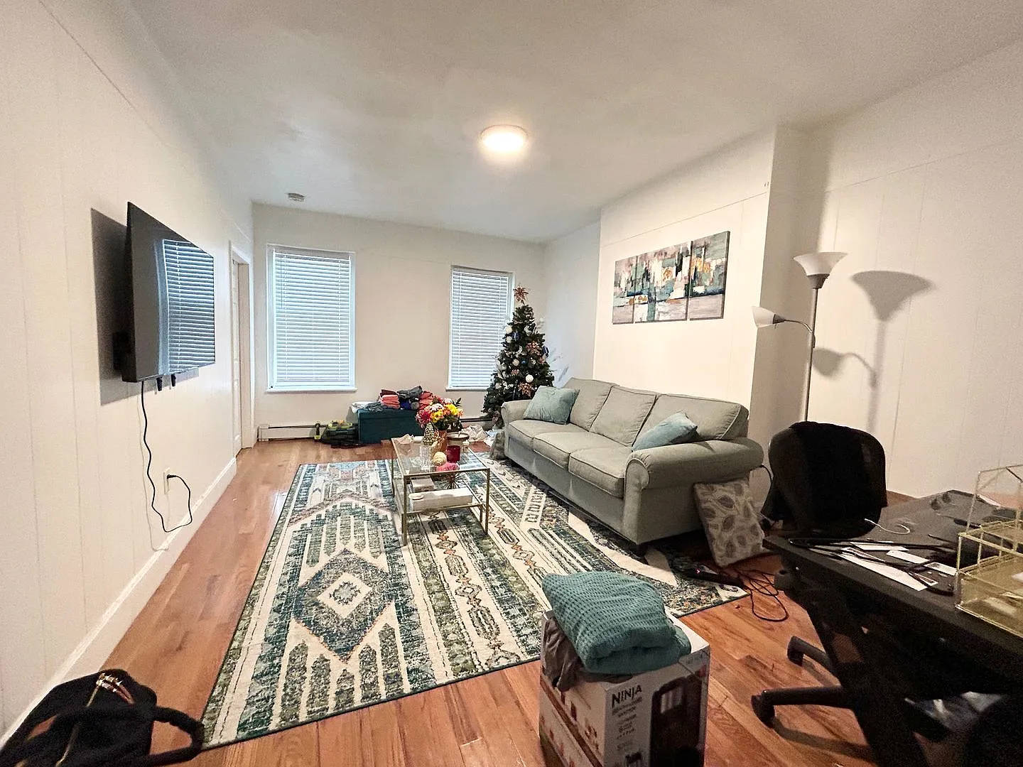 All Utilities Included, Eat-in Kitchen, Laundry on a Site — Photo 4