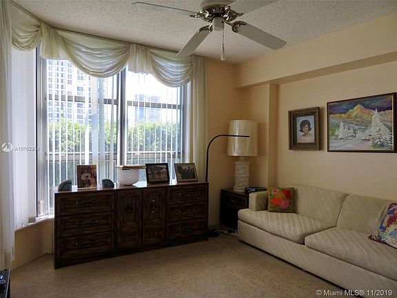 2nd image of 3530 Mystic Pointe Dr APT 413