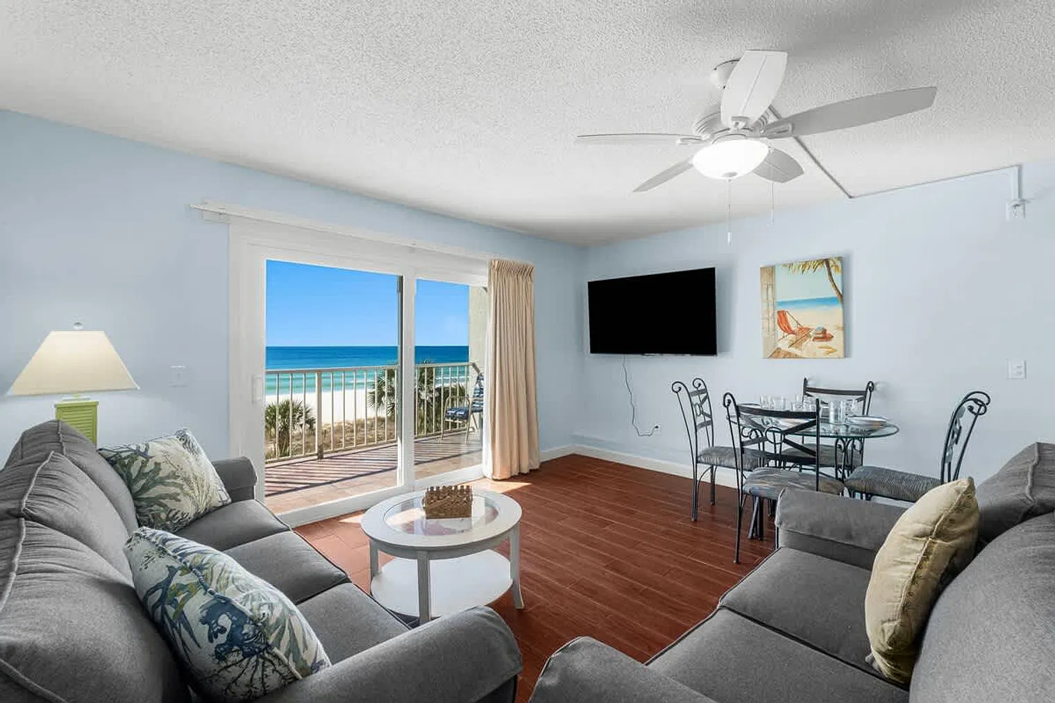 1 bed, 1.0 bath, 731 sqft, $1,446 — Photo 3