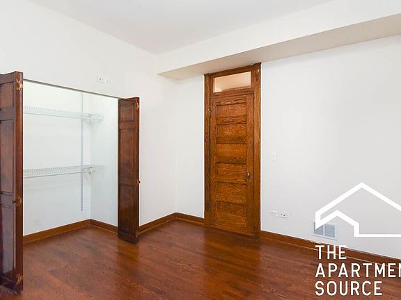 5th image of 3042 W Logan Blvd #2