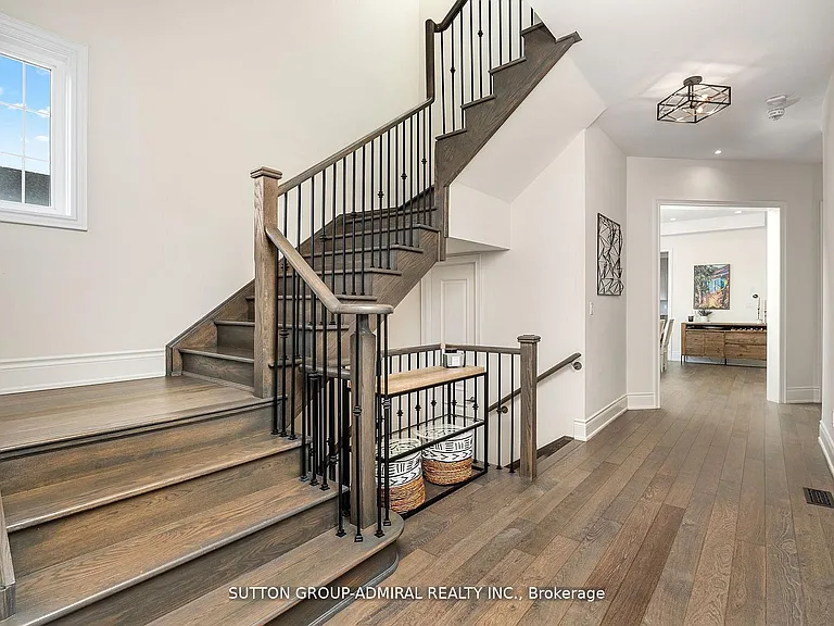 36 Hurst Ave — Photo 7