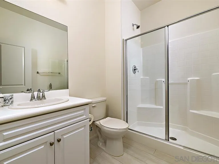 474 Prosperity Dr — Photo 16