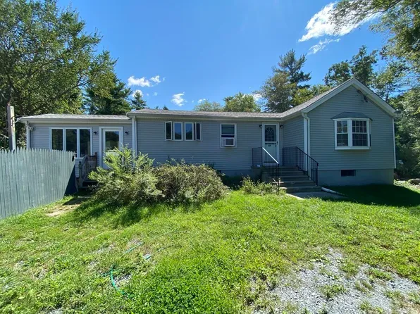 15 Myricks St, Berkley, MA 02779