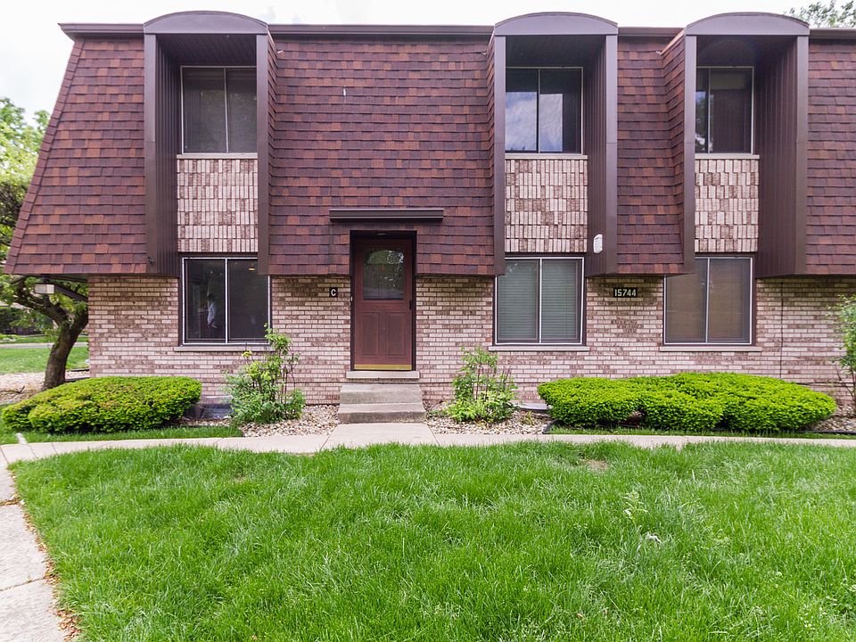 1st image of 15744 Laramie Ave #G3