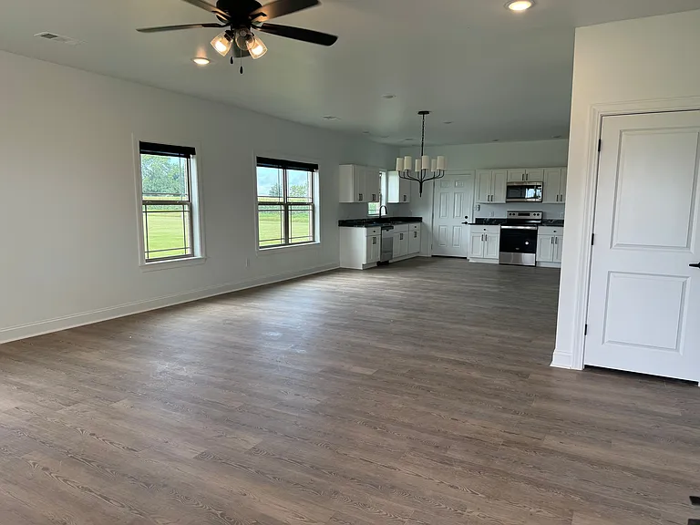 111 Chandlor Cir — Photo 29