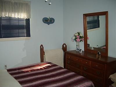 3rd image of 623 Belmont Dr