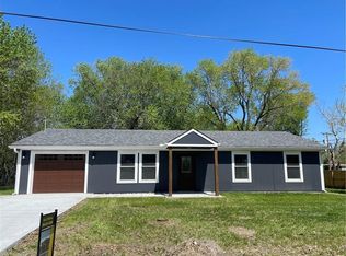 402 S Mill St, Strasburg, MO 64090